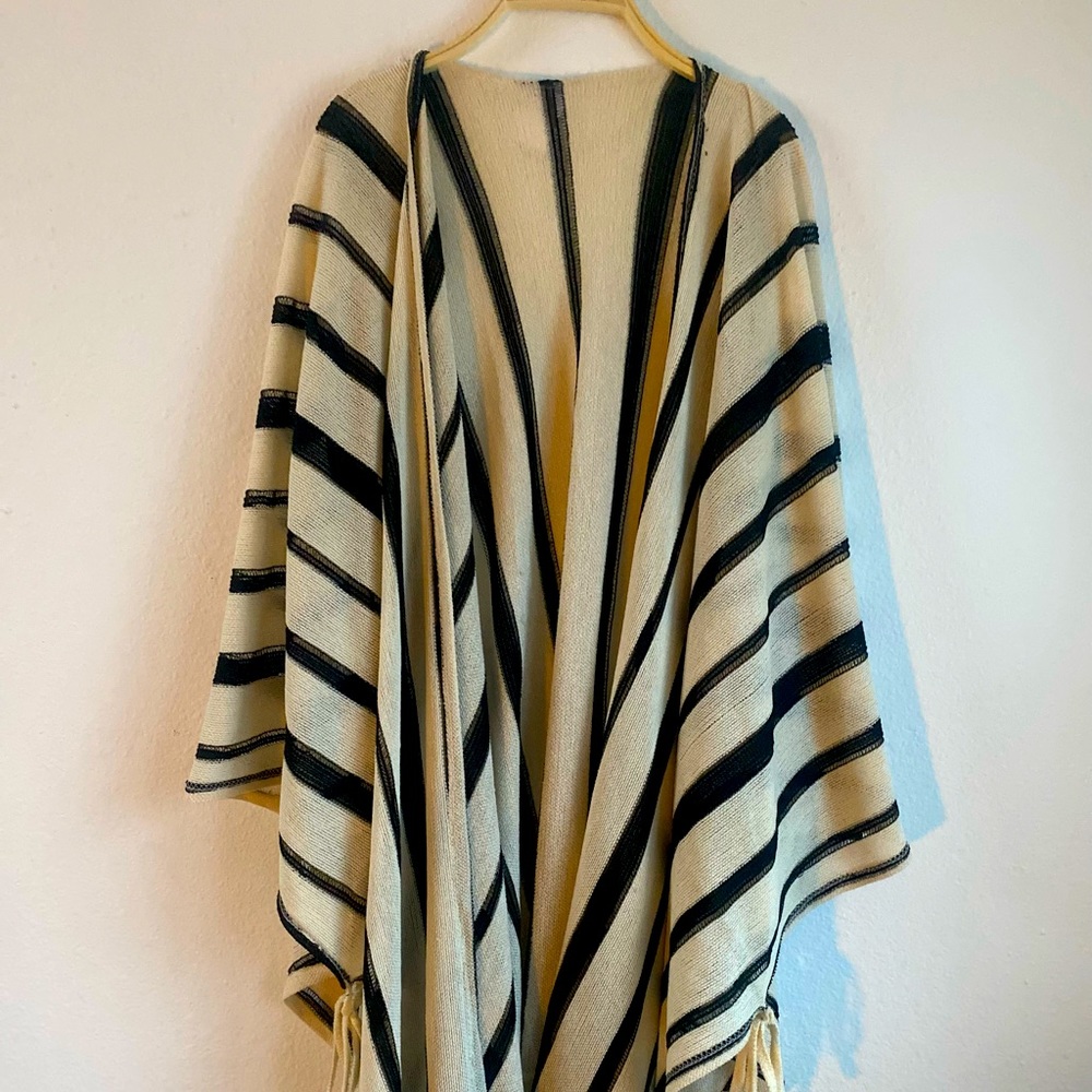 Free people shawl